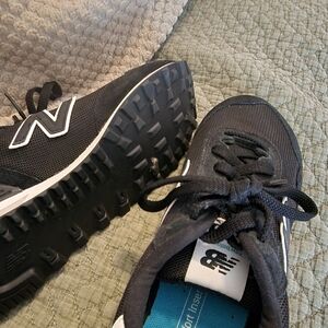 New Balance Black Sneakers